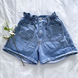 Short jean